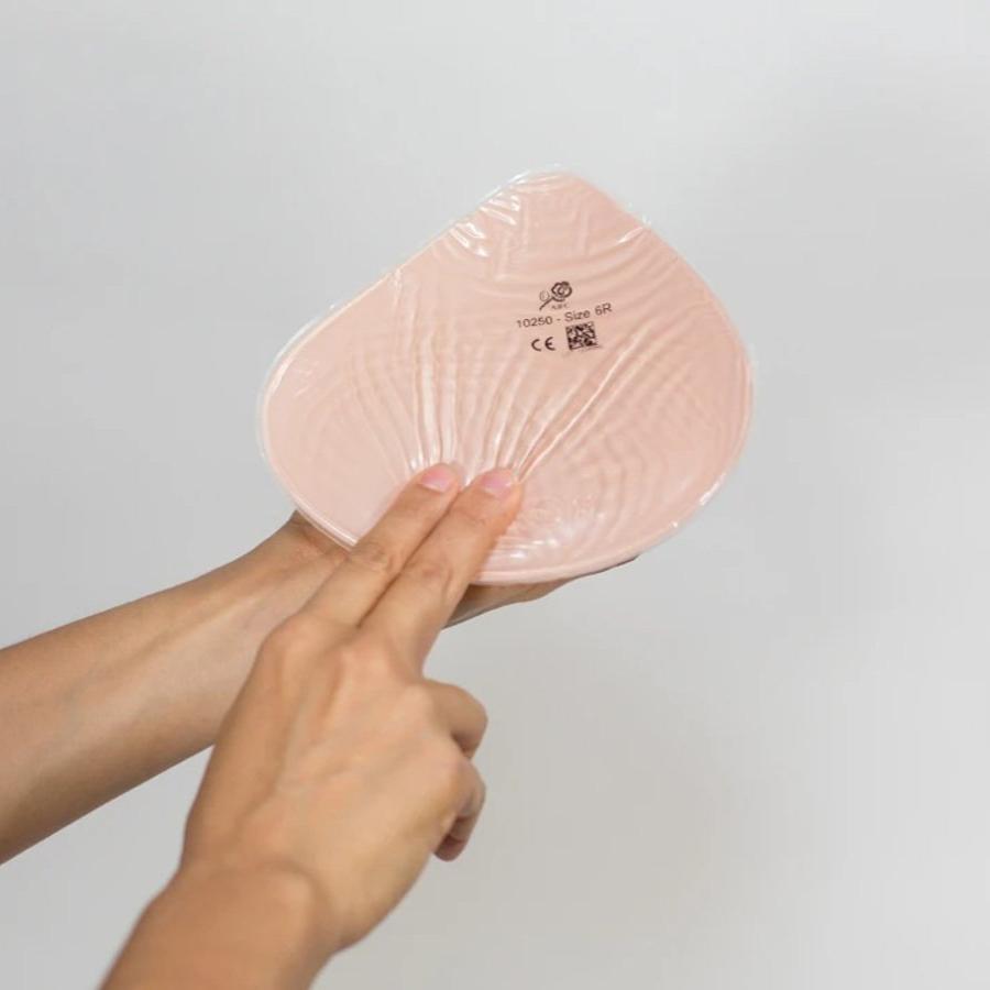 Flowable Back Classic Asymmetric 10250 (FREE Prothesis Cover)